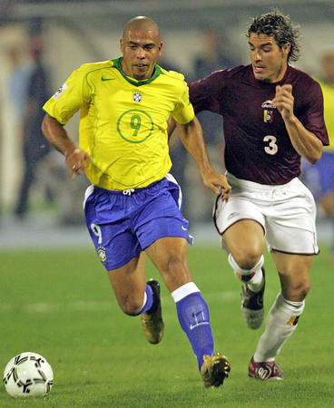 球次数名列 球次数名列