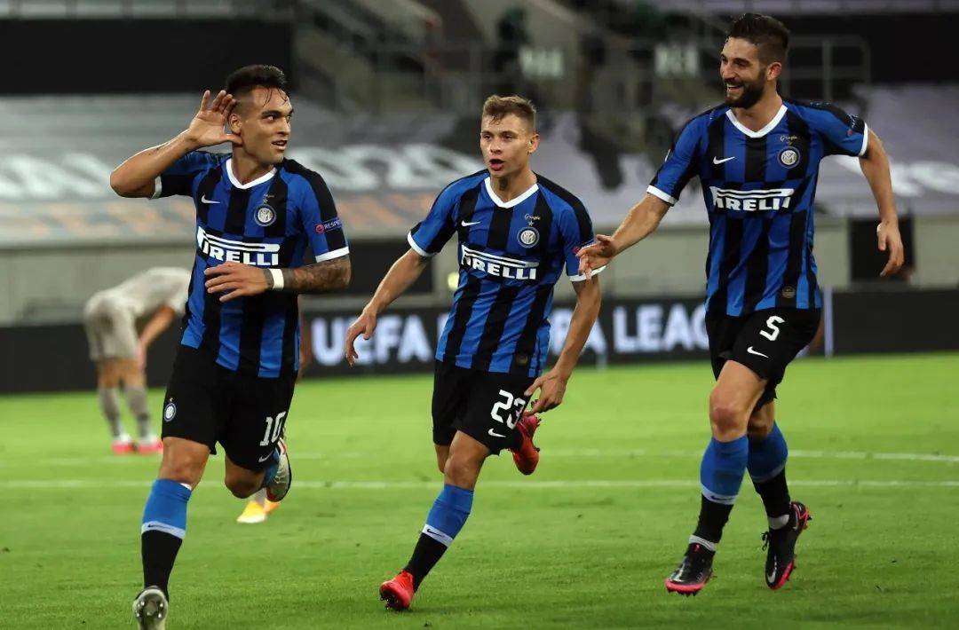 在这个充满 在这个充满