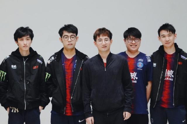 更为难得的 更为难得的