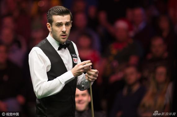 头指向詹姆 头指向詹姆